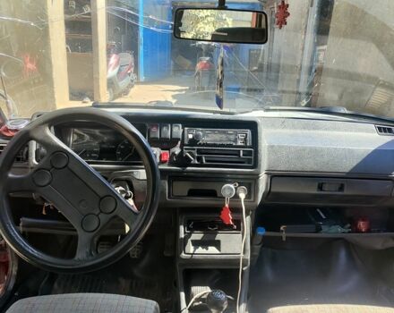 Червоний Фольксваген Джетта, об'ємом двигуна 1.6 л та пробігом 367 тис. км за 1400 $, фото 7 на Automoto.ua