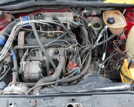 Красный Фольксваген Джетта, объемом двигателя 1.8 л и пробегом 444 тыс. км за 1181 $, фото 7 на Automoto.ua