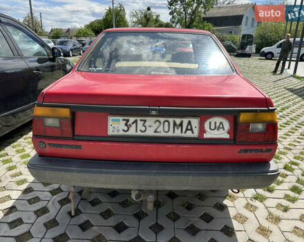 Червоний Фольксваген Джетта, об'ємом двигуна 1.3 л та пробігом 210 тис. км за 1200 $, фото 5 на Automoto.ua