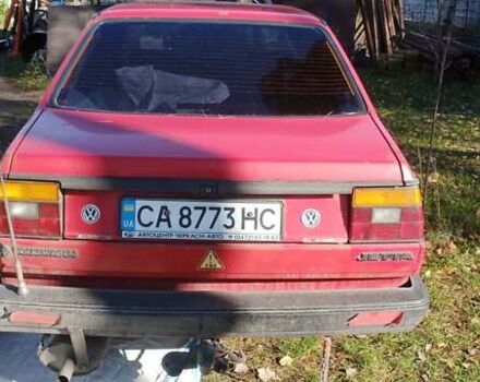 Красный Фольксваген Джетта, объемом двигателя 1.6 л и пробегом 100 тыс. км за 1100 $, фото 1 на Automoto.ua