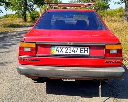 Червоний Фольксваген Джетта, об'ємом двигуна 1.6 л та пробігом 240 тис. км за 1500 $, фото 2 на Automoto.ua