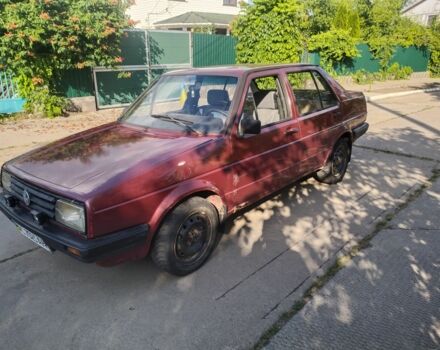 Красный Фольксваген Джетта, объемом двигателя 1.8 л и пробегом 300 тыс. км за 550 $, фото 2 на Automoto.ua