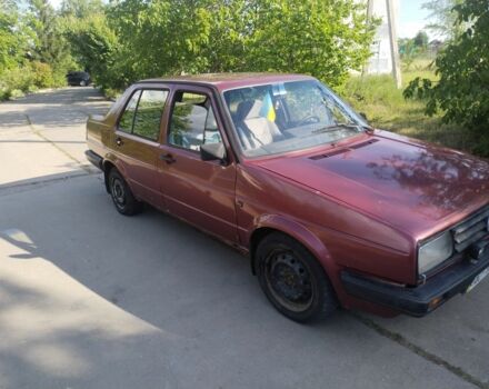 Красный Фольксваген Джетта, объемом двигателя 1.8 л и пробегом 300 тыс. км за 550 $, фото 1 на Automoto.ua