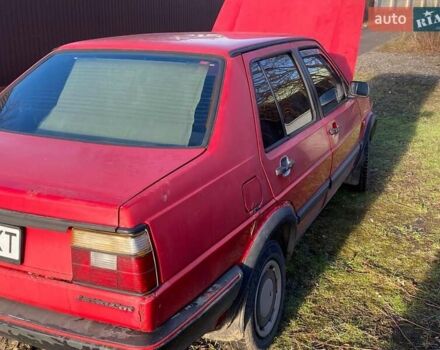 Красный Фольксваген Джетта, объемом двигателя 1.8 л и пробегом 100 тыс. км за 999 $, фото 3 на Automoto.ua