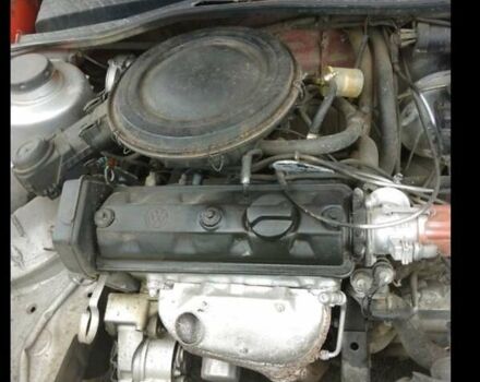 Красный Фольксваген Джетта, объемом двигателя 1.3 л и пробегом 307 тыс. км за 1300 $, фото 4 на Automoto.ua