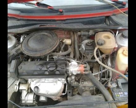 Красный Фольксваген Джетта, объемом двигателя 1.3 л и пробегом 307 тыс. км за 1300 $, фото 1 на Automoto.ua