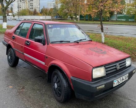 Красный Фольксваген Джетта, объемом двигателя 1.8 л и пробегом 210 тыс. км за 1550 $, фото 2 на Automoto.ua