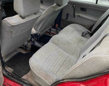 Красный Фольксваген Джетта, объемом двигателя 1.8 л и пробегом 210 тыс. км за 1550 $, фото 8 на Automoto.ua