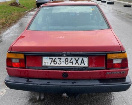 Красный Фольксваген Джетта, объемом двигателя 1.8 л и пробегом 210 тыс. км за 1550 $, фото 4 на Automoto.ua