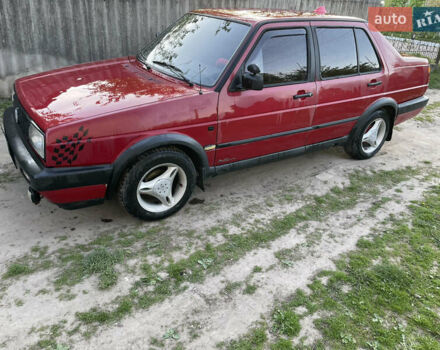 Красный Фольксваген Джетта, объемом двигателя 1.3 л и пробегом 400 тыс. км за 1600 $, фото 4 на Automoto.ua