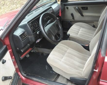 Червоний Фольксваген Джетта, об'ємом двигуна 1.6 л та пробігом 278 тис. км за 1300 $, фото 5 на Automoto.ua