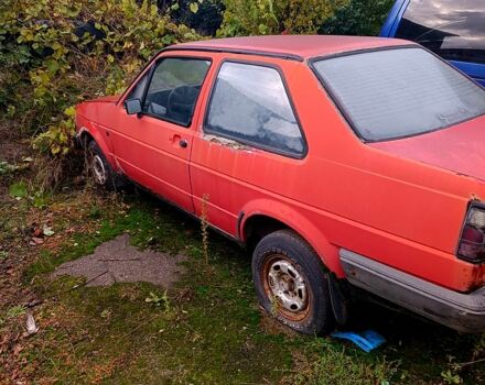 Красный Фольксваген Джетта, объемом двигателя 1.6 л и пробегом 180 тыс. км за 350 $, фото 1 на Automoto.ua