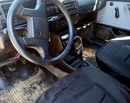 Красный Фольксваген Джетта, объемом двигателя 1.8 л и пробегом 0 тыс. км за 1100 $, фото 3 на Automoto.ua