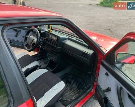 Червоний Фольксваген Джетта, об'ємом двигуна 1.8 л та пробігом 426 тис. км за 1350 $, фото 6 на Automoto.ua