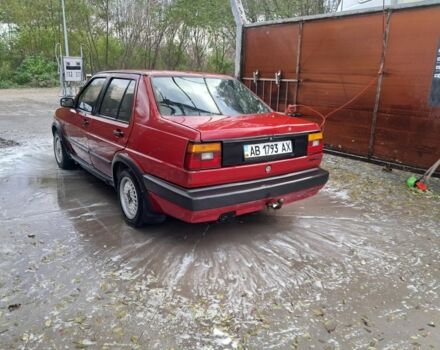 Красный Фольксваген Джетта, объемом двигателя 1 л и пробегом 200 тыс. км за 1600 $, фото 2 на Automoto.ua