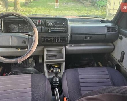 Фольксваген Джетта 1991 в Стрые на Automoto.ua Красный Фольксваген Джетта, объемом двигателя 1.76 л и пробегом 260 тыс. км за 1650 $, фото 10 на Automoto.ua