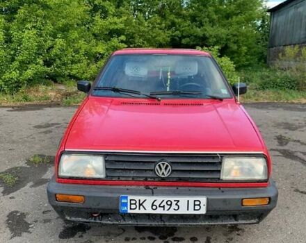 Червоний Фольксваген Джетта, об'ємом двигуна 1.8 л та пробігом 426 тис. км за 1350 $, фото 1 на Automoto.ua