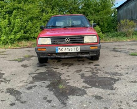 Червоний Фольксваген Джетта, об'ємом двигуна 1.8 л та пробігом 426 тис. км за 1350 $, фото 17 на Automoto.ua