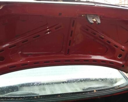 Красный Фольксваген Джетта, объемом двигателя 1.6 л и пробегом 170 тыс. км за 1800 $, фото 7 на Automoto.ua