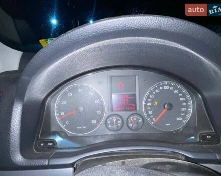 Красный Фольксваген Джетта, объемом двигателя 1.6 л и пробегом 369 тыс. км за 4000 $, фото 14 на Automoto.ua