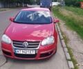 Фольксваген Джетта 2007 в Николаеве на Automoto.ua Красный Фольксваген Джетта, объемом двигателя 1.6 л и пробегом 260 тыс. км за 6200 $, фото 1 на Automoto.ua
