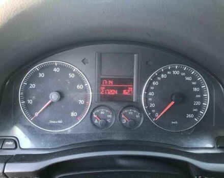 Красный Фольксваген Джетта, объемом двигателя 1.6 л и пробегом 220 тыс. км за 5040 $, фото 4 на Automoto.ua