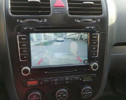 Червоний Фольксваген Джетта, об'ємом двигуна 1.6 л та пробігом 216 тис. км за 4999 $, фото 5 на Automoto.ua