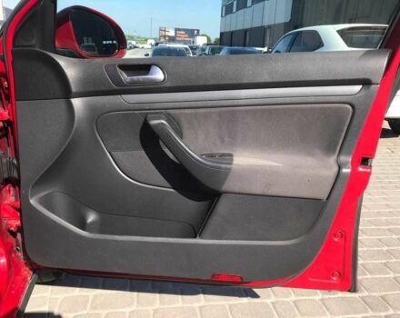 Красный Фольксваген Джетта, объемом двигателя 1.6 л и пробегом 220 тыс. км за 5040 $, фото 10 на Automoto.ua