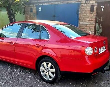 Красный Фольксваген Джетта, объемом двигателя 1.4 л и пробегом 198 тыс. км за 6000 $, фото 2 на Automoto.ua