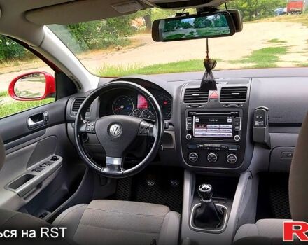 Красный Фольксваген Джетта, объемом двигателя 1.4 л и пробегом 198 тыс. км за 6000 $, фото 8 на Automoto.ua