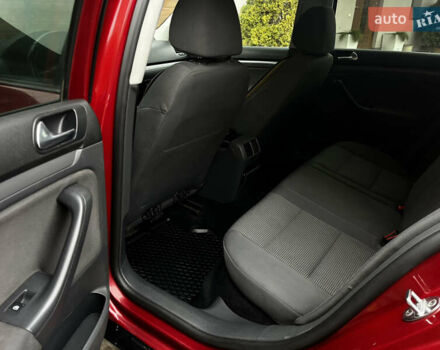 Красный Фольксваген Джетта, объемом двигателя 1.9 л и пробегом 275 тыс. км за 4450 $, фото 30 на Automoto.ua