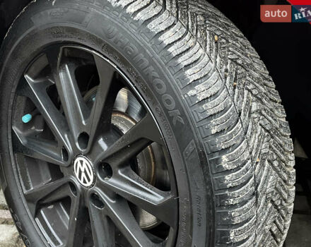 Красный Фольксваген Джетта, объемом двигателя 1.9 л и пробегом 275 тыс. км за 4450 $, фото 6 на Automoto.ua