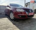 Красный Фольксваген Джетта, объемом двигателя 1.6 л и пробегом 161 тыс. км за 5850 $, фото 1 на Automoto.ua