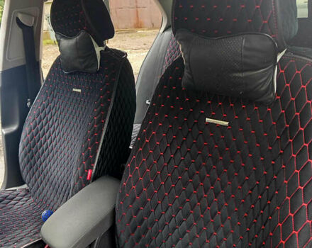 Червоний Фольксваген Джетта, об'ємом двигуна 1.39 л та пробігом 130 тис. км за 7350 $, фото 8 на Automoto.ua