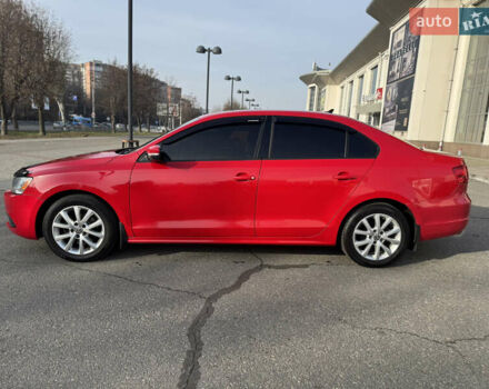 Червоний Фольксваген Джетта, об'ємом двигуна 2.5 л та пробігом 290 тис. км за 7700 $, фото 4 на Automoto.ua