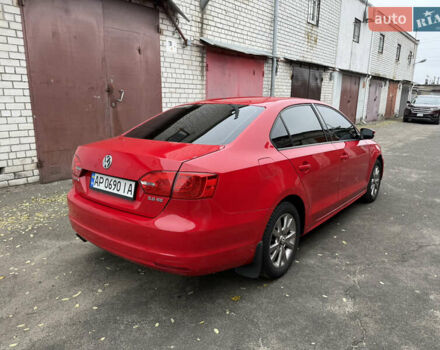 Красный Фольксваген Джетта, объемом двигателя 2.5 л и пробегом 248 тыс. км за 6800 $, фото 3 на Automoto.ua