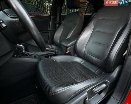 Красный Фольксваген Джетта, объемом двигателя 2.48 л и пробегом 216 тыс. км за 9300 $, фото 15 на Automoto.ua