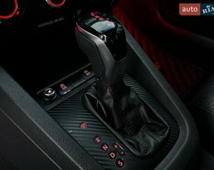 Красный Фольксваген Джетта, объемом двигателя 2.48 л и пробегом 216 тыс. км за 9300 $, фото 19 на Automoto.ua