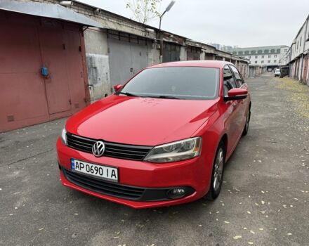 Червоний Фольксваген Джетта, об'ємом двигуна 2.5 л та пробігом 248 тис. км за 6800 $, фото 1 на Automoto.ua