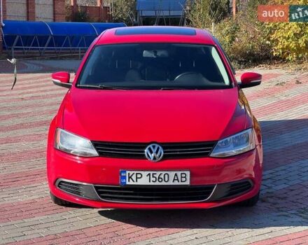 Червоний Фольксваген Джетта, об'ємом двигуна 1.8 л та пробігом 210 тис. км за 8900 $, фото 2 на Automoto.ua