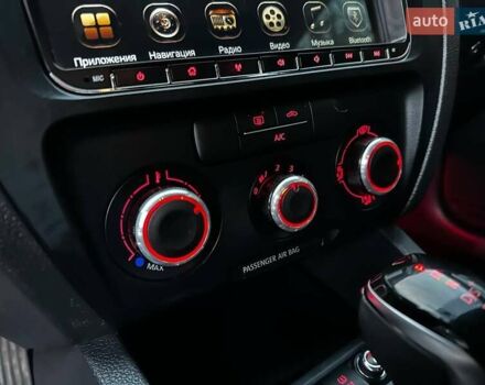 Красный Фольксваген Джетта, объемом двигателя 2.48 л и пробегом 216 тыс. км за 9300 $, фото 30 на Automoto.ua