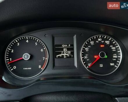 Красный Фольксваген Джетта, объемом двигателя 2.48 л и пробегом 216 тыс. км за 9300 $, фото 17 на Automoto.ua