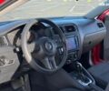 Фольксваген Джетта 2013 в Львове на Automoto.ua Красный Фольксваген Джетта, объемом двигателя 2 л и пробегом 253 тыс. км за 6990 $, фото 23 на Automoto.ua