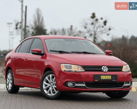 Червоний Фольксваген Джетта, об'ємом двигуна 1.8 л та пробігом 208 тис. км за 9850 $, фото 7 на Automoto.ua