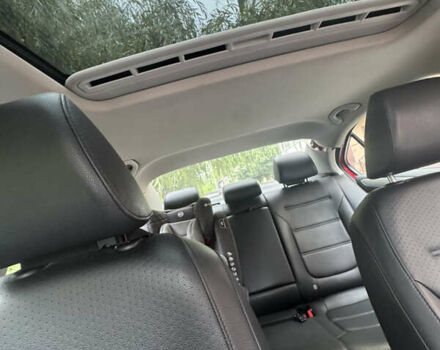 Красный Фольксваген Джетта, объемом двигателя 2.48 л и пробегом 250 тыс. км за 8500 $, фото 6 на Automoto.ua