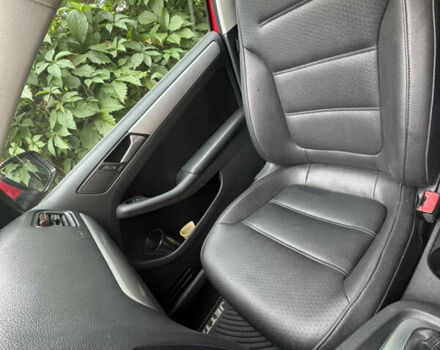 Красный Фольксваген Джетта, объемом двигателя 2.48 л и пробегом 250 тыс. км за 8500 $, фото 8 на Automoto.ua