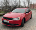 Красный Фольксваген Джетта, объемом двигателя 2 л и пробегом 220 тыс. км за 6600 $, фото 1 на Automoto.ua