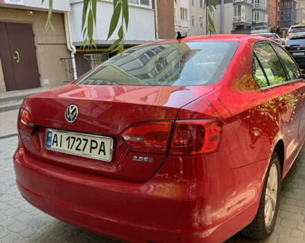 Красный Фольксваген Джетта, объемом двигателя 2.48 л и пробегом 250 тыс. км за 8500 $, фото 30 на Automoto.ua