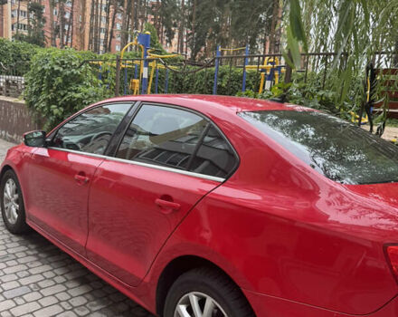 Красный Фольксваген Джетта, объемом двигателя 2.48 л и пробегом 250 тыс. км за 8500 $, фото 4 на Automoto.ua