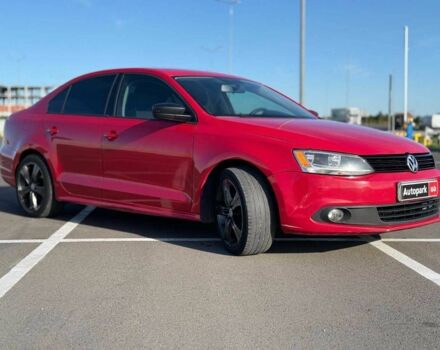 Красный Фольксваген Джетта, объемом двигателя 2 л и пробегом 253 тыс. км за 7130 $, фото 6 на Automoto.ua